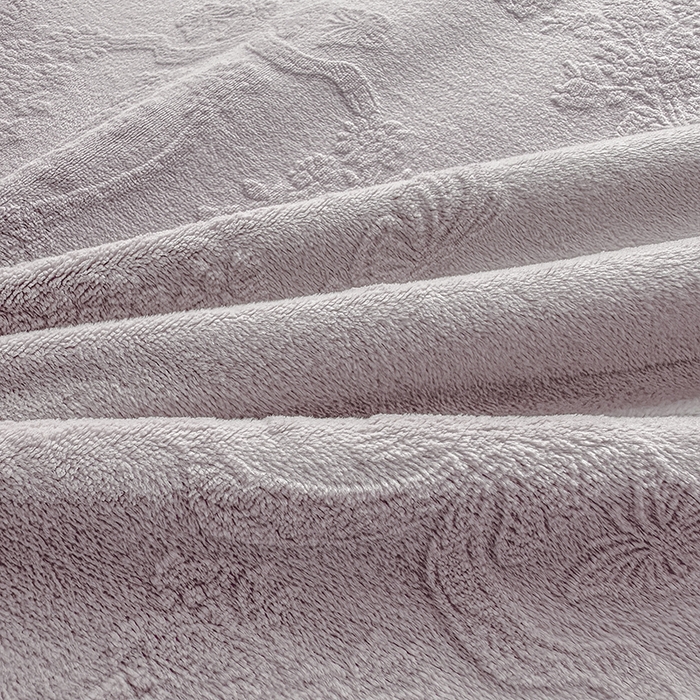 91家纺网 家纺一手货源 找家纺 罗艺轩 【控价】2025新款立体雕花牛奶绒加厚保暖床裙款三件套-安琪儿 安琪儿-灰