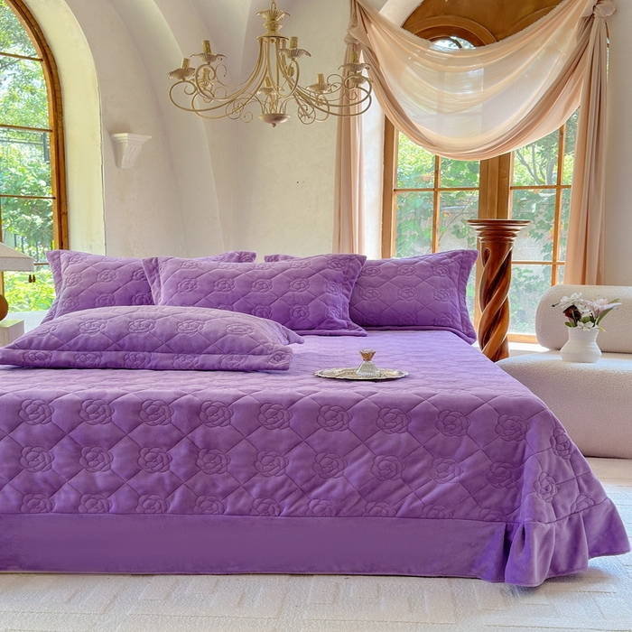 91家纺网 家纺一手货源 找家纺 7V 2025新款牛奶绒床盖 魅紫