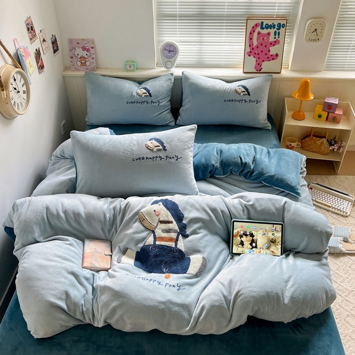 91家纺网 家纺一手货源 找家纺 （总）凯洛奇 2025新款1小清新木棉双层纱印花床笠枕套三件套