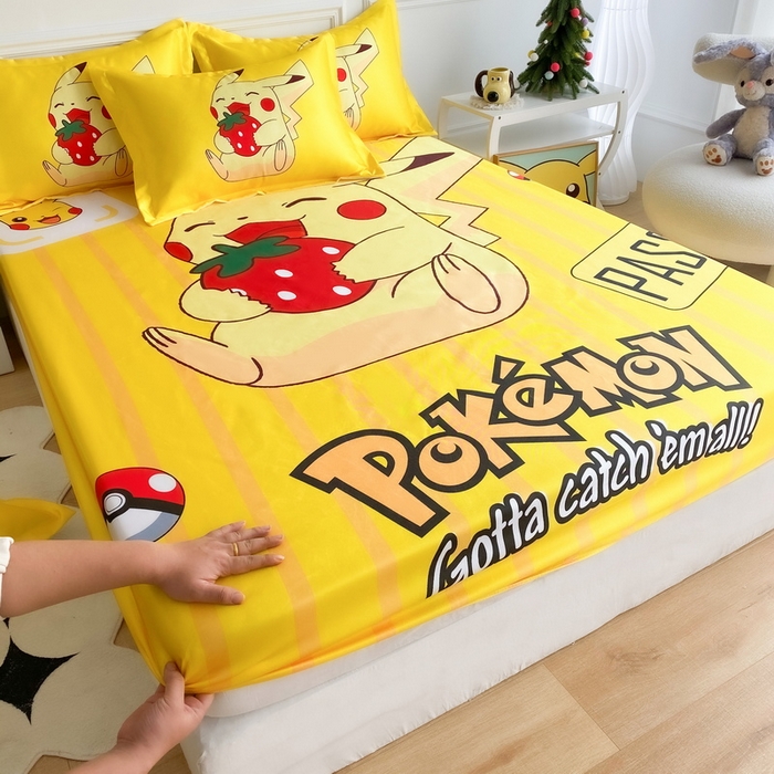 91家纺网 家纺一手货源 找家纺 一电 2025新款跨境电商外贸夏季卡通冰丝凉席床笠可水洗学生宿舍单人空调席子 草莓皮卡丘