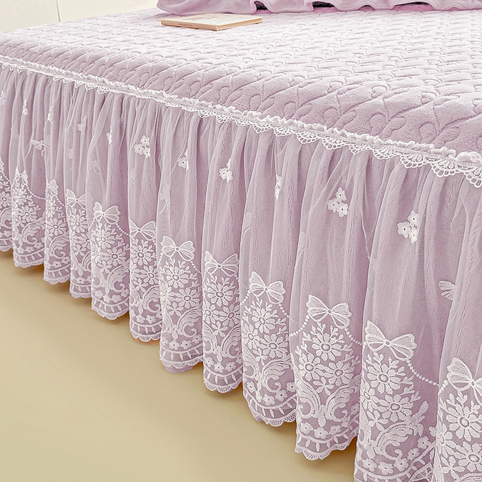 91家纺网 家纺一手货源 找家纺 罗艺轩【控价】 2025新款立体雕花牛奶绒加厚保暖床裙款四件套-安琪儿 安琪儿-紫