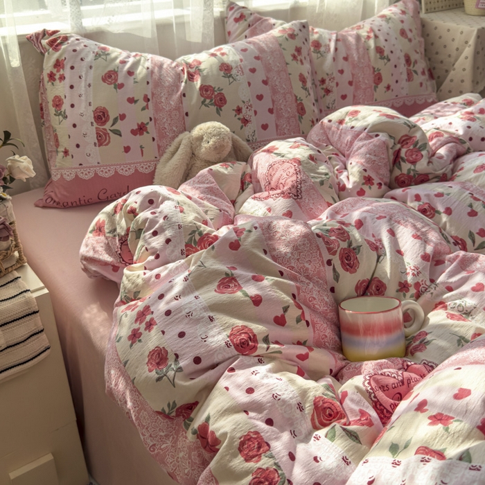 91家纺网 家纺一手货源 找家纺 花伞家居 2025新款印花双层纱四件套（提供买家秀） 热恋城堡