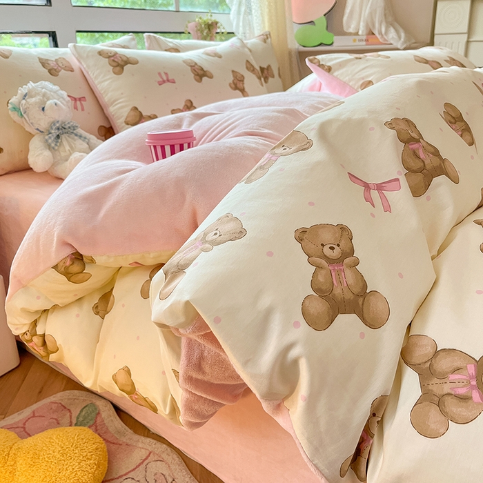 91家纺网 家纺一手货源 找家纺 （总）麦伦家居 2025秋冬新款多功能床品全棉+牛奶绒印花四件套