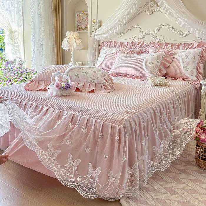 91家纺网 家纺一手货源 找家纺 （总）宜凡家纺 2025新款婴儿绒压花撞色双拼夹棉床裙四件套