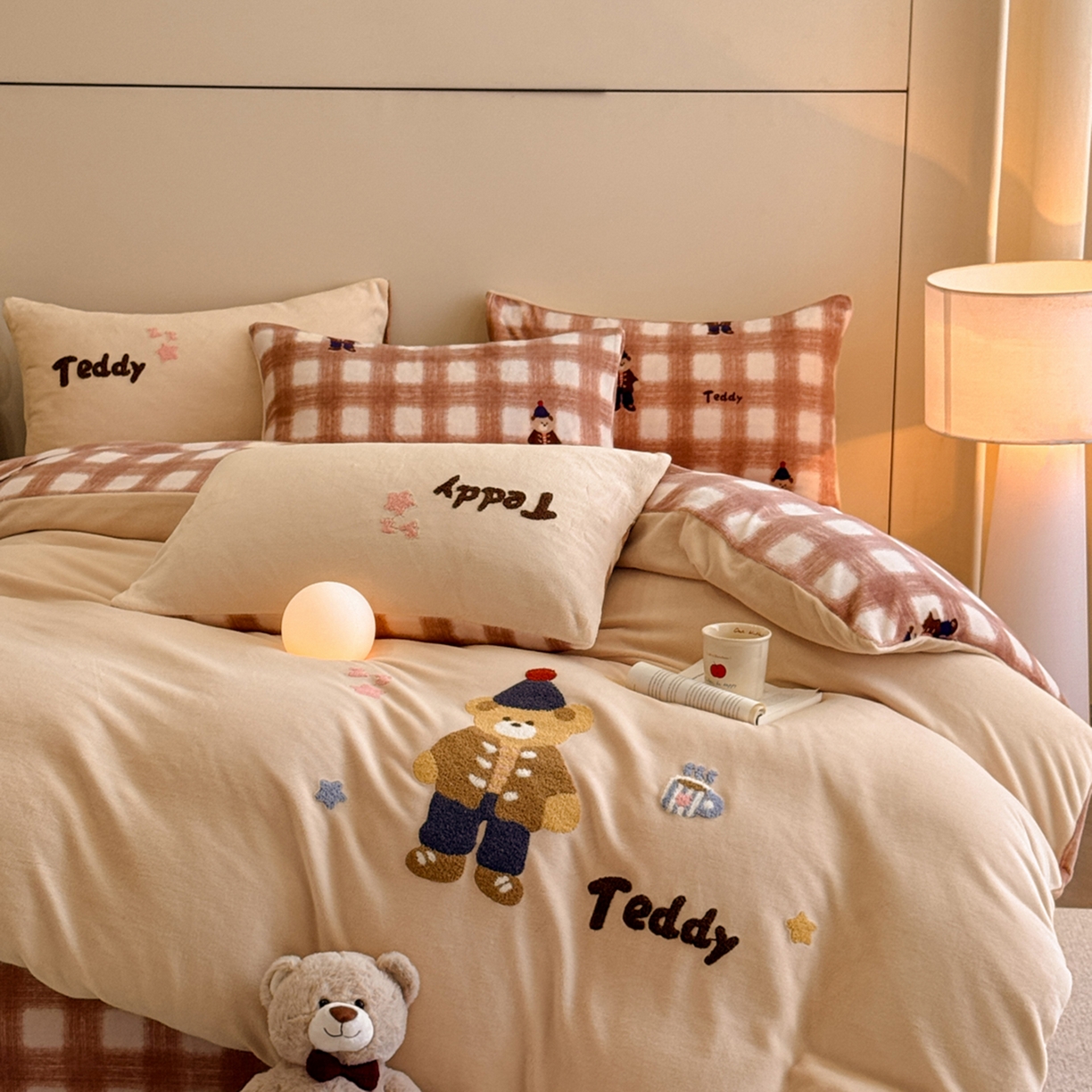 91家纺网 家纺一手货源 找家纺 （总）博纳家纺 2025新款200克毛巾绣印花双拼加厚牛奶绒四件套