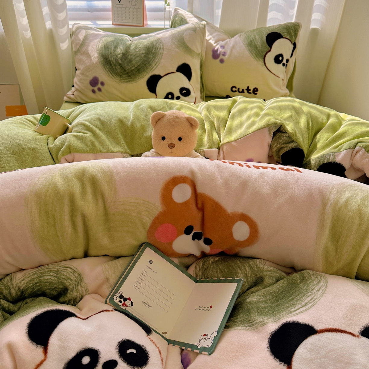 91家纺网 家纺一手货源 找家纺 （总）繁花家居 2025新款200克牛奶绒小清新卡通复古风三件套四件套