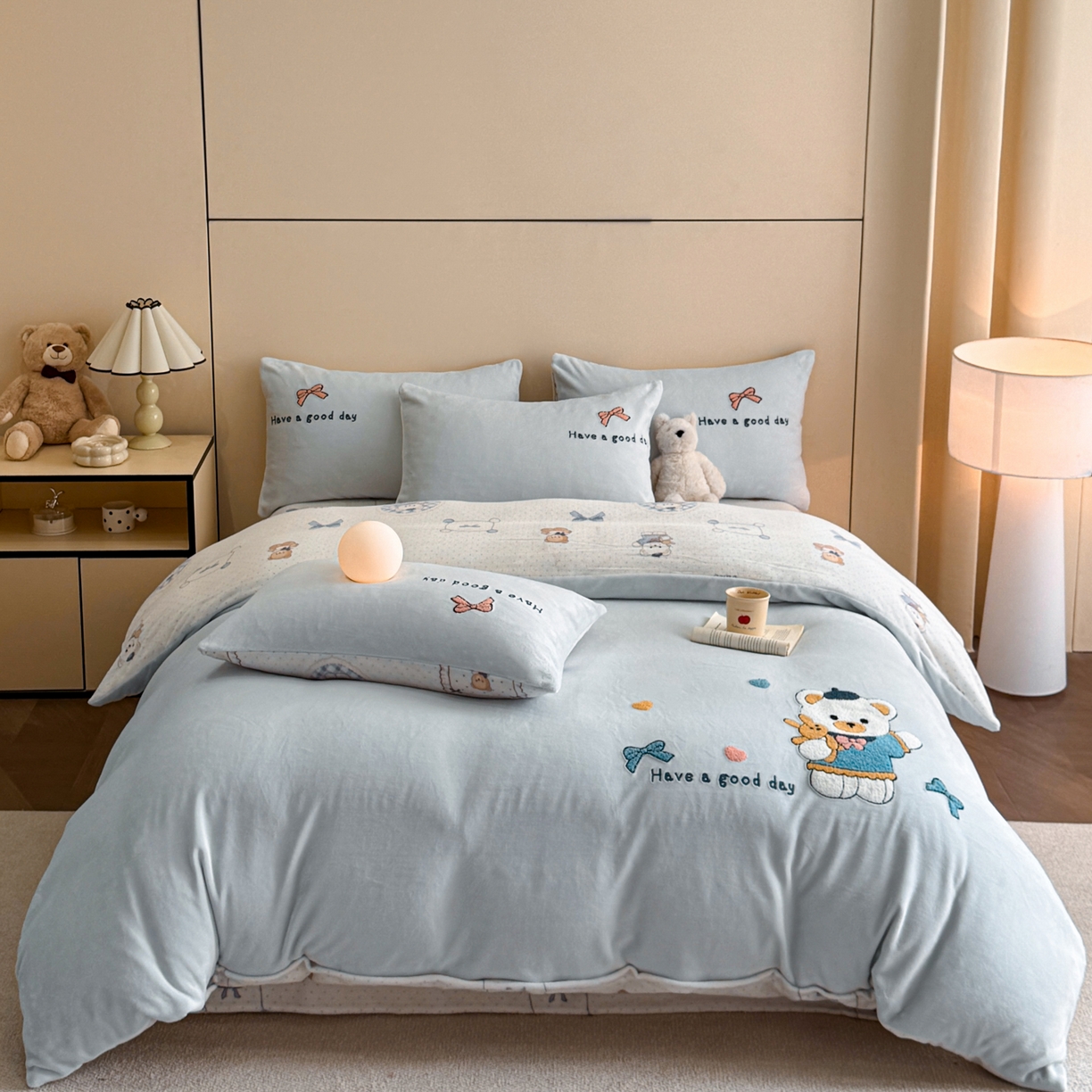 91家纺网 家纺一手货源 找家纺 （总）博纳家纺 2025新款200克毛巾绣印花双拼加厚牛奶绒四件套