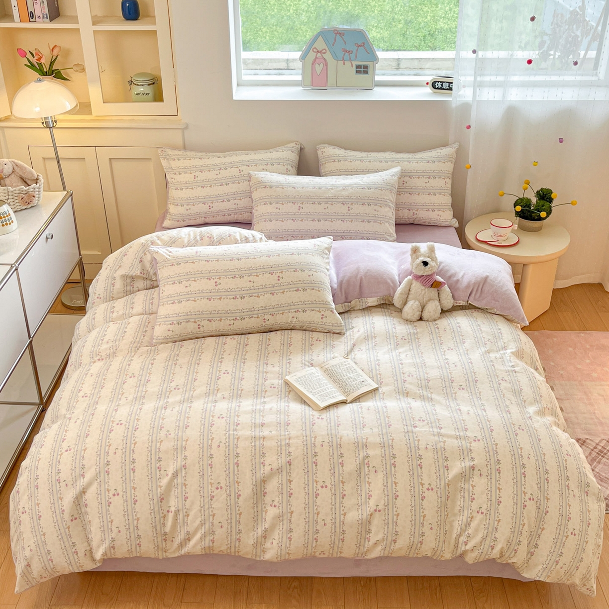 91家纺网 家纺一手货源 找家纺 麦伦家居 2025秋冬新款多功能床品全棉+牛奶绒印花四件套 花季时光