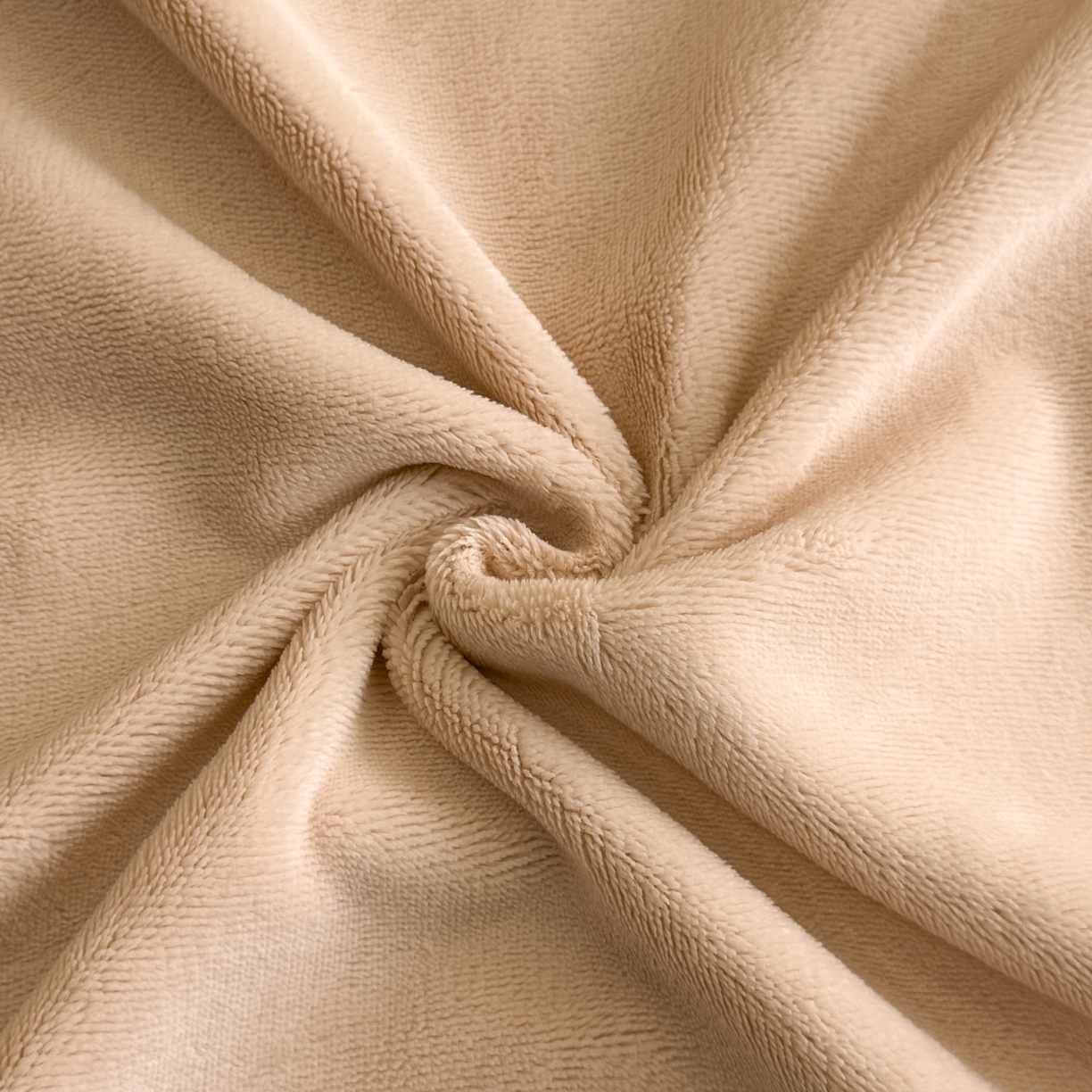 91家纺网 家纺一手货源 找家纺 博纳家纺 2025新款200克毛巾绣印花双拼加厚牛奶绒四件套 芭乐小熊