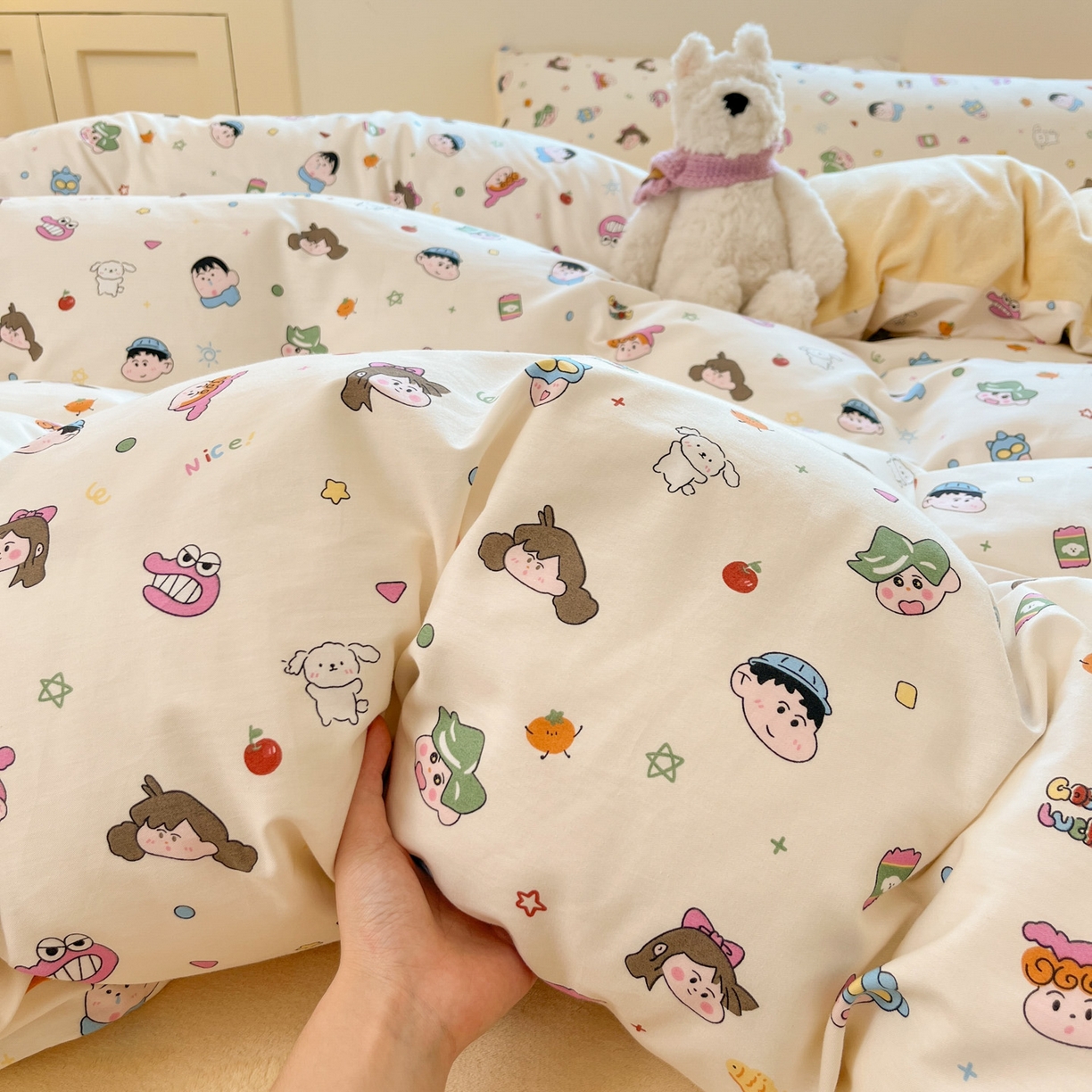 91家纺网 家纺一手货源 找家纺 麦伦家居 2025秋冬新款多功能床品全棉+牛奶绒印花四件套 蜡笔新