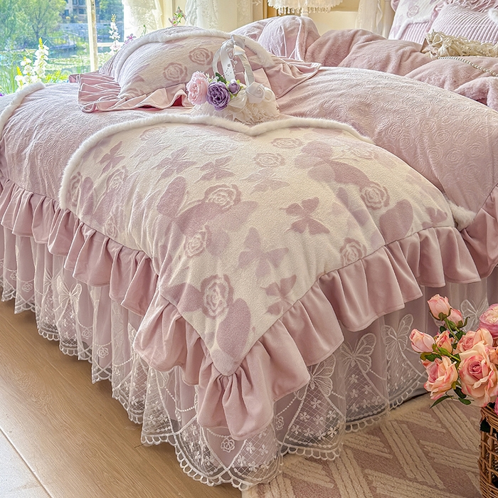 91家纺网 家纺一手货源 找家纺 宜凡家纺 2025新款婴儿绒压花撞色双拼夹棉床裙四件套 床裙款-锦时