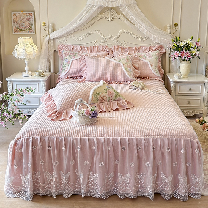 91家纺网 家纺一手货源 找家纺 宜凡家纺 2025新款婴儿绒压花撞色双拼夹棉床裙四件套 床裙款-锦韵