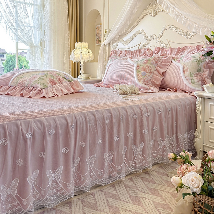 91家纺网 家纺一手货源 找家纺 宜凡家纺 2025新款婴儿绒压花撞色双拼夹棉床裙四件套 床裙款-锦韵