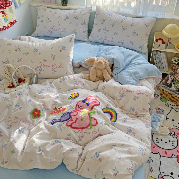 91家纺网 家纺一手货源 找家纺 花伞家居 2025新款毛巾绣印花双层纱四件套（提供买家秀） 浇花兔