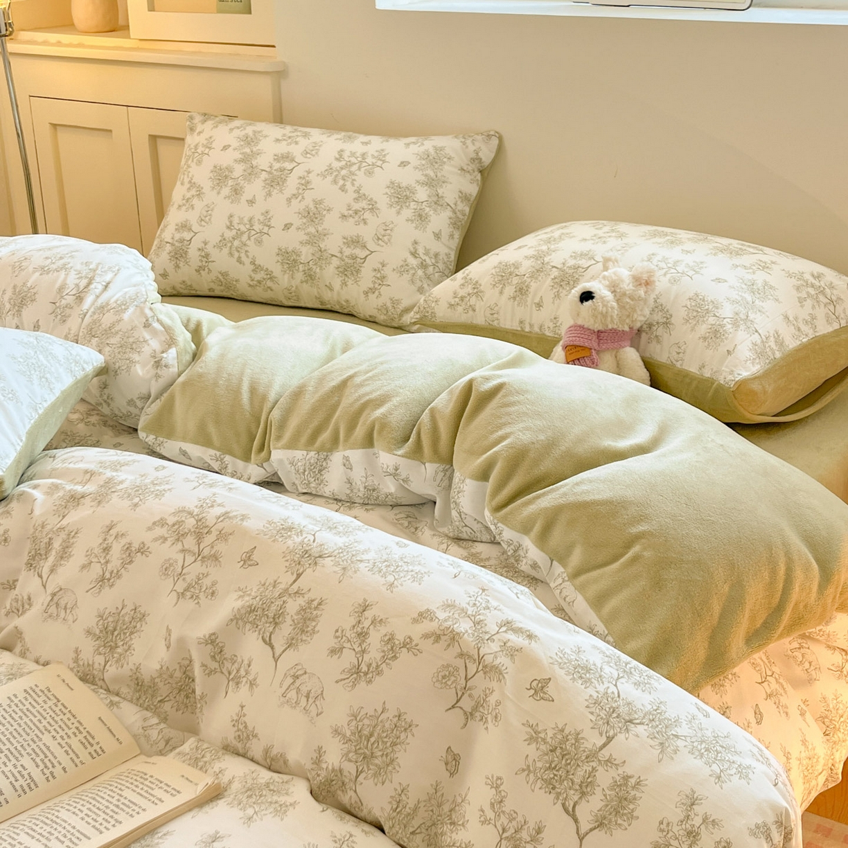 91家纺网 家纺一手货源 找家纺 麦伦家居 2025秋冬新款多功能床品全棉+牛奶绒印花四件套 如画