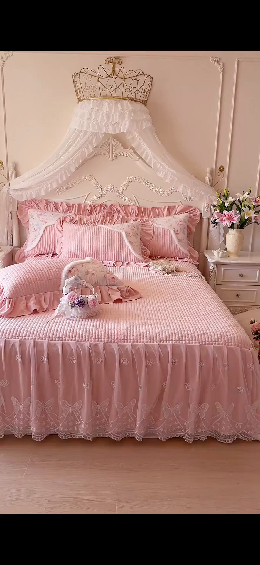 91家纺网 家纺一手货源 找家纺 宜凡家纺 2025新款婴儿绒压花撞色双拼夹棉床裙四件套 床裙款-汐月