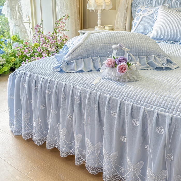 91家纺网 家纺一手货源 找家纺 宜凡家纺 2025新款婴儿绒压花撞色双拼夹棉床裙四件套 床裙款-予花