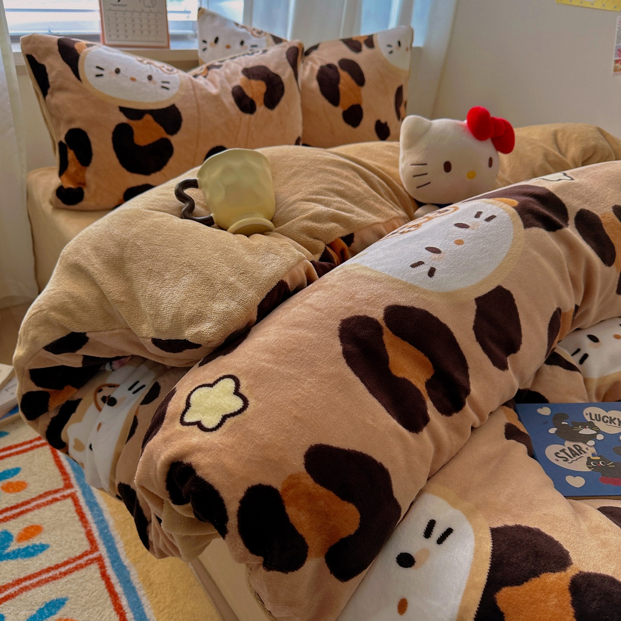 繁花家居 2025新款200克牛奶绒小清新卡通复古风三件套四件套 豹纹kt