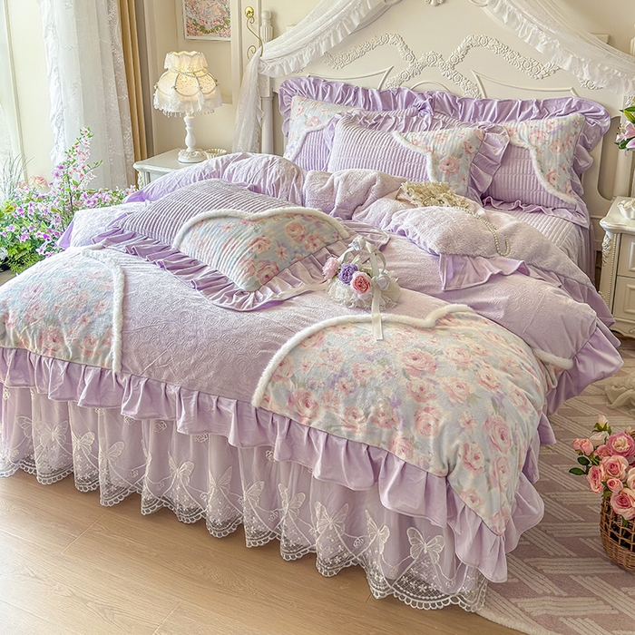 91家纺网 家纺一手货源 找家纺 宜凡家纺 2025新款婴儿绒压花撞色双拼夹棉床裙四件套 床裙款-紫幸