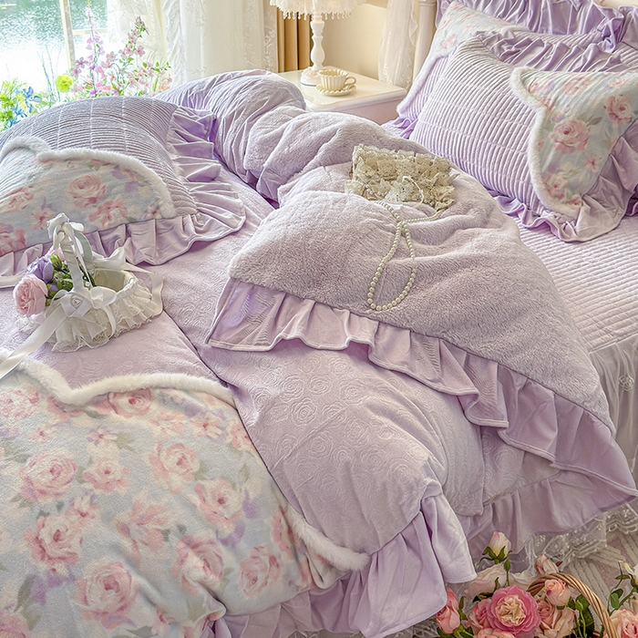 91家纺网 家纺一手货源 找家纺 宜凡家纺 2025新款婴儿绒压花撞色双拼夹棉床裙四件套 床裙款-紫幸