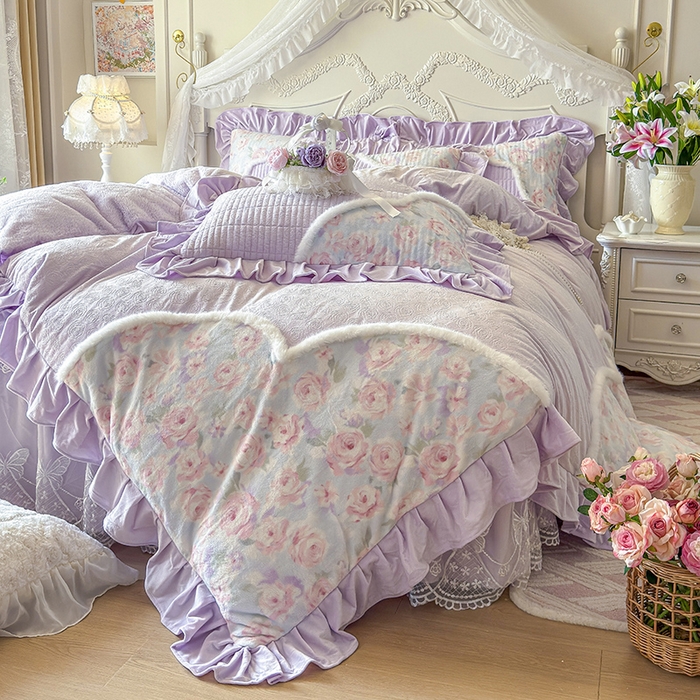 91家纺网 家纺一手货源 找家纺 宜凡家纺 2025新款婴儿绒压花撞色双拼夹棉床裙四件套 床裙款-紫幸