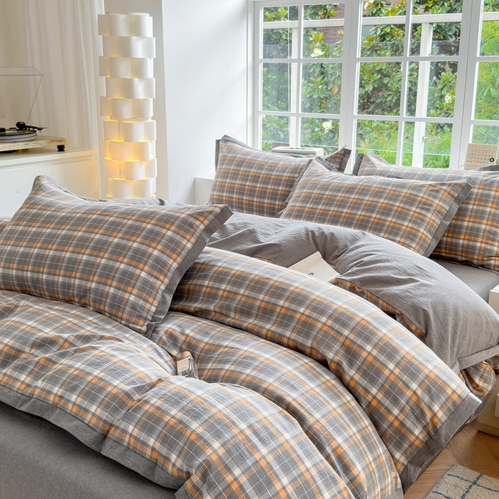 91家纺网 家纺一手货源 找家纺 宜家坊 2025新款A类全棉纯棉色织水洗棉宽边断角工艺四件套 可定制尺寸 小幸运-橙灰