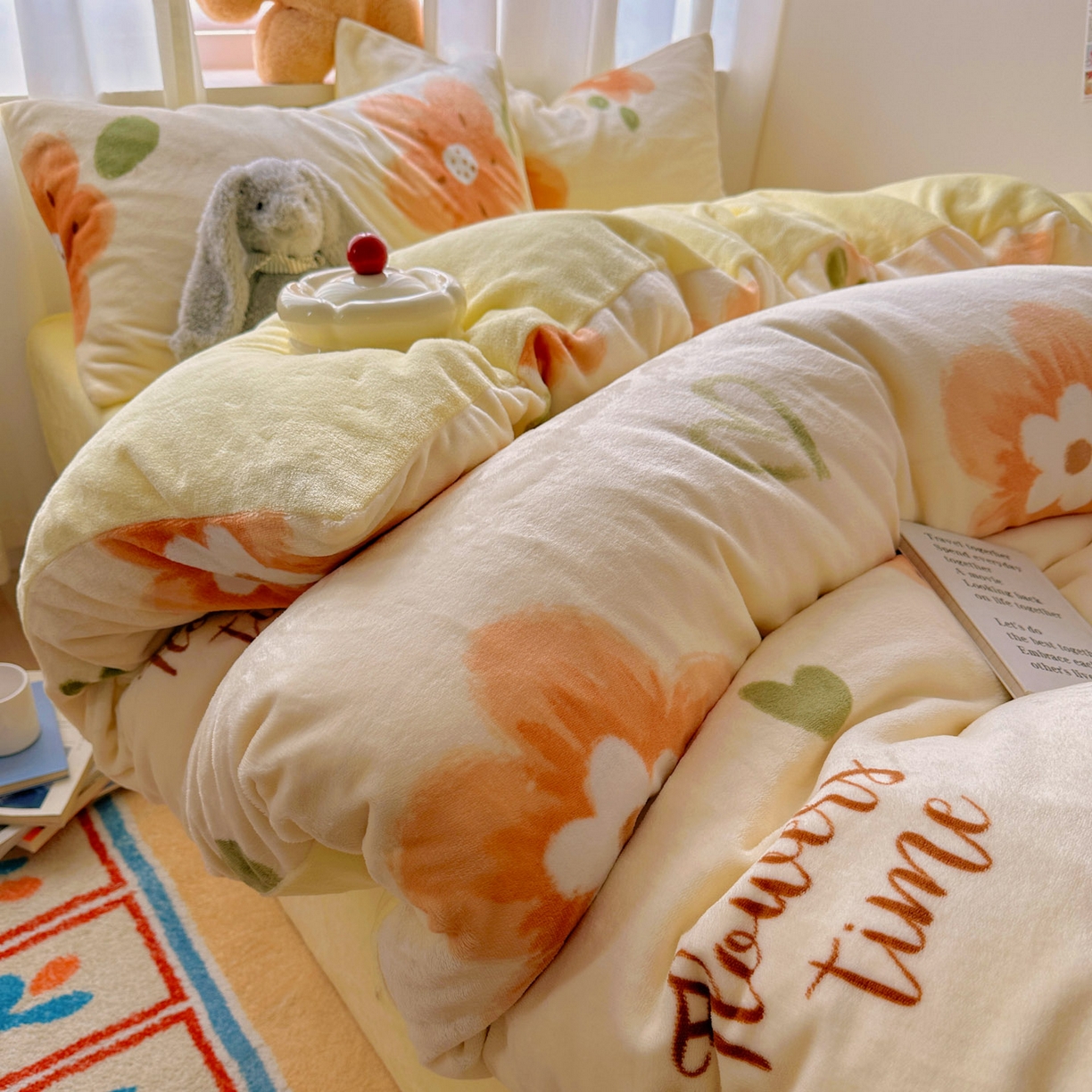 91家纺网 家纺一手货源 找家纺 繁花家居 2025新款200克牛奶绒小清新卡通复古风三件套四件套 花园时光