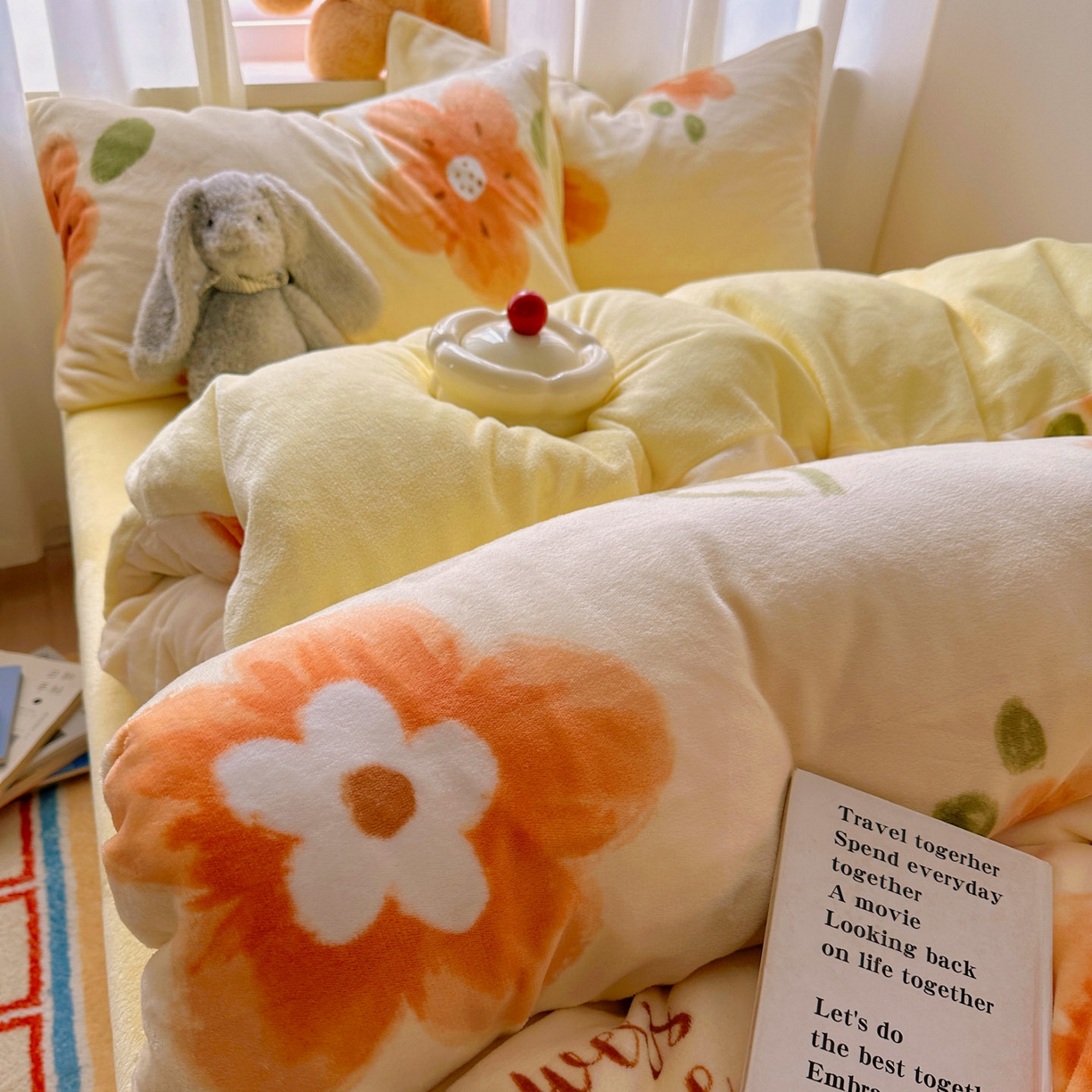 91家纺网 家纺一手货源 找家纺 繁花家居 2025新款200克牛奶绒小清新卡通复古风三件套四件套 花园时光