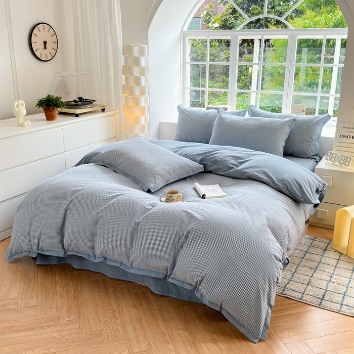 91家纺网 家纺一手货源 找家纺 宜家坊 2025新款A类全棉纯棉色织水洗棉宽边断角工艺四件套 可定制尺寸 爱的邂逅-蓝