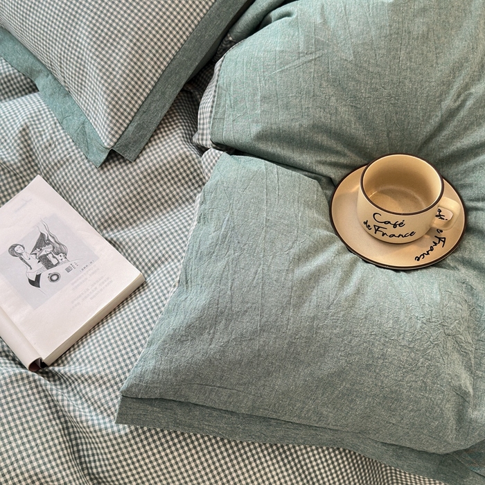 91家纺网 家纺一手货源 找家纺 宜家坊 2025新款A类全棉纯棉色织水洗棉宽边断角工艺四件套 可定制尺寸 爱的邂逅-绿