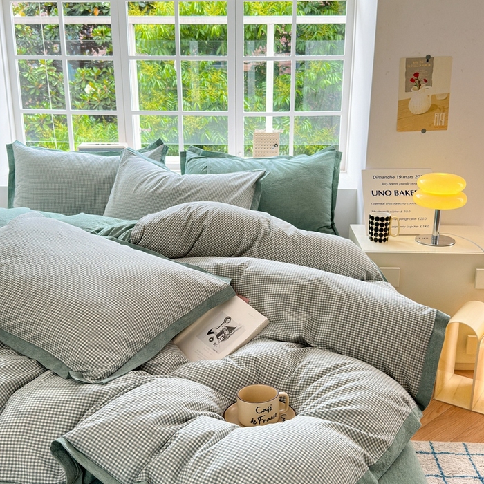 91家纺网 家纺一手货源 找家纺 宜家坊 2025新款A类全棉纯棉色织水洗棉宽边断角工艺四件套 可定制尺寸 爱的邂逅-绿