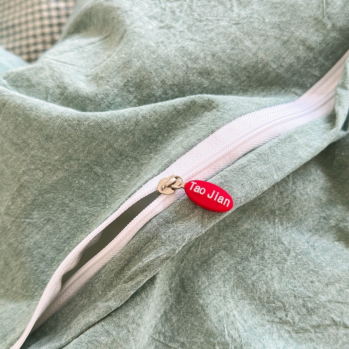 91家纺网 家纺一手货源 找家纺 宜家坊 2025新款A类全棉纯棉色织水洗棉宽边断角工艺四件套 可定制尺寸 爱的邂逅-绿