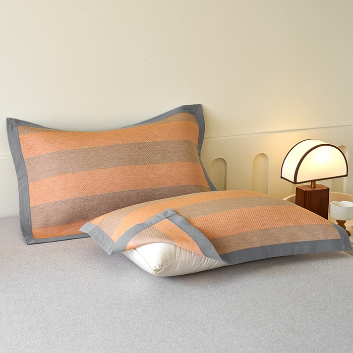 91家纺网 家纺一手货源 找家纺 棠薇家纺 2025新款简约包边款枕巾纯棉枕巾夹绵枕巾透气吸汗 极简生活橙枕巾