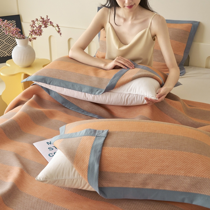 91家纺网 家纺一手货源 找家纺 棠薇家纺 2025新款简约包边款枕巾纯棉枕巾夹绵枕巾透气吸汗 极简生活橙枕巾