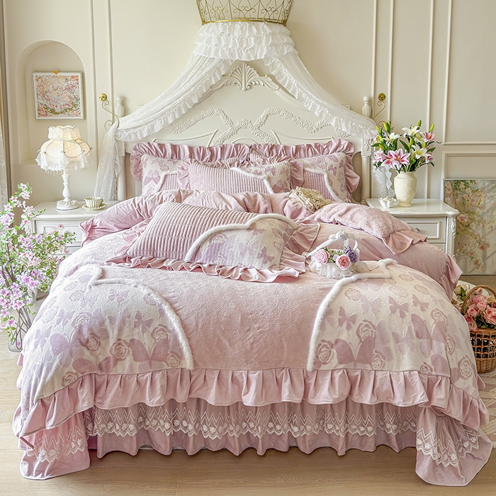 91家纺网 家纺一手货源 找家纺 （总）宜凡家纺 2025新款婴儿绒压花撞色双拼夹棉床盖四件套