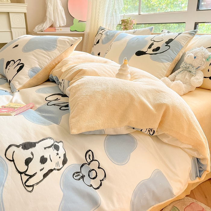 91家纺网 家纺一手货源 找家纺 麦伦家居 2025秋冬新款多功能床品全棉+牛奶绒印花四件套 斑点猫