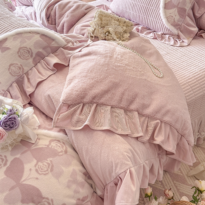 91家纺网 家纺一手货源 找家纺 宜凡家纺 2025新款婴儿绒压花撞色双拼夹棉床盖四件套 床盖款-锦时