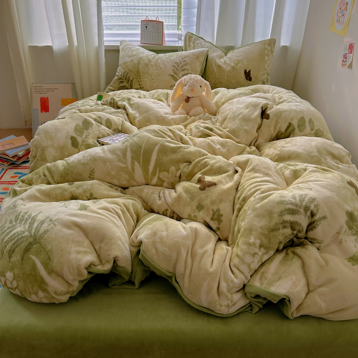 91家纺网 家纺一手货源 找家纺 繁花家居 2025新款200克牛奶绒小清新卡通复古风三件套四件套 沐晨-绿