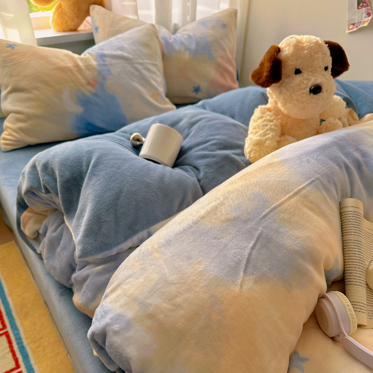 91家纺网 家纺一手货源 找家纺 繁花家居 2025新款200克牛奶绒小清新卡通复古风三件套四件套 南星