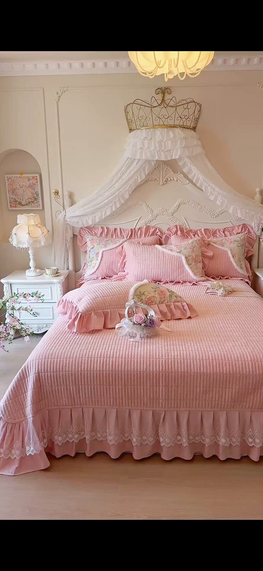 91家纺网 家纺一手货源 找家纺 宜凡家纺 2025新款婴儿绒压花撞色双拼夹棉床盖四件套 床盖款-锦韵