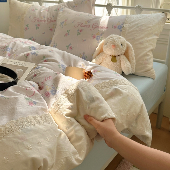 91家纺网 家纺一手货源 找家纺 （总）花伞家居 2025新款A类韩系蕾丝花边云感木棉双层纱四件套（提供买家秀）