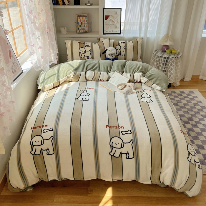 91家纺网 家纺一手货源 找家纺 繁花家居 2025新款200克牛奶绒小清新卡通复古风三件套四件套 线条小白狗