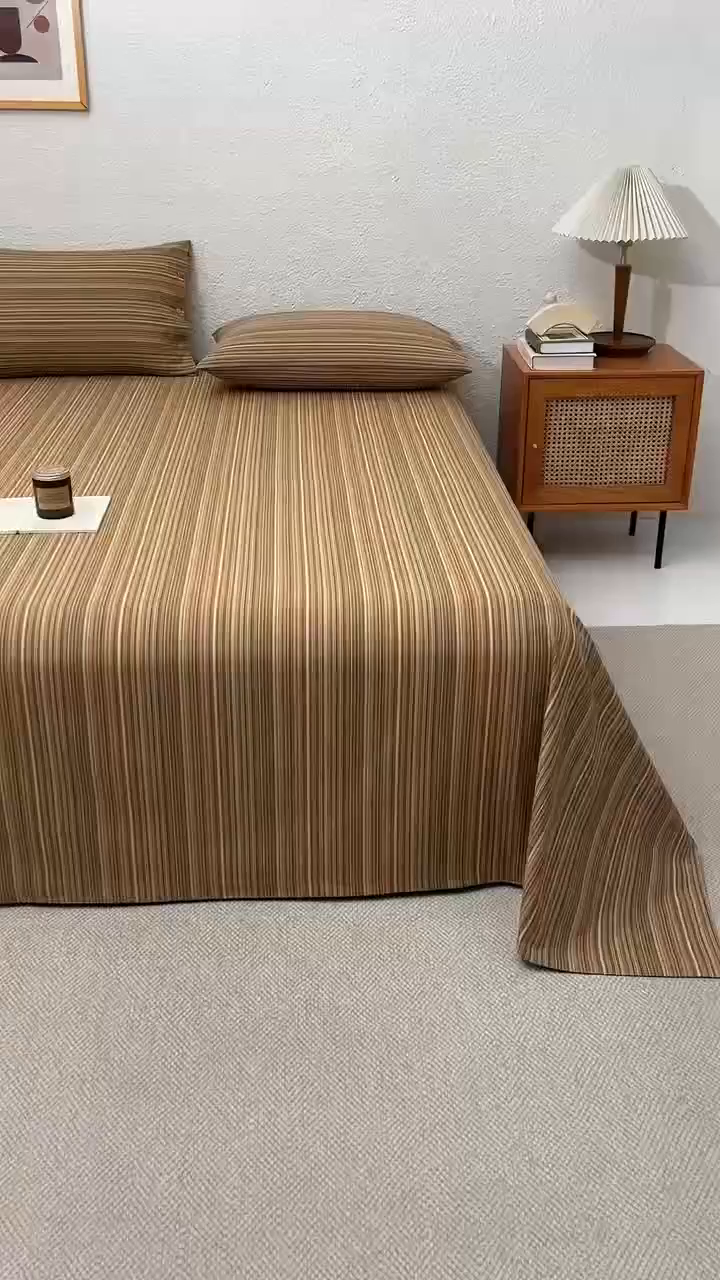 91家纺网 家纺一手货源 找家纺 织雅漫 2025春夏新款高端舒棉系列全棉纯棉100%棉细纱老粗布床单凉席席子 扶霞-咖