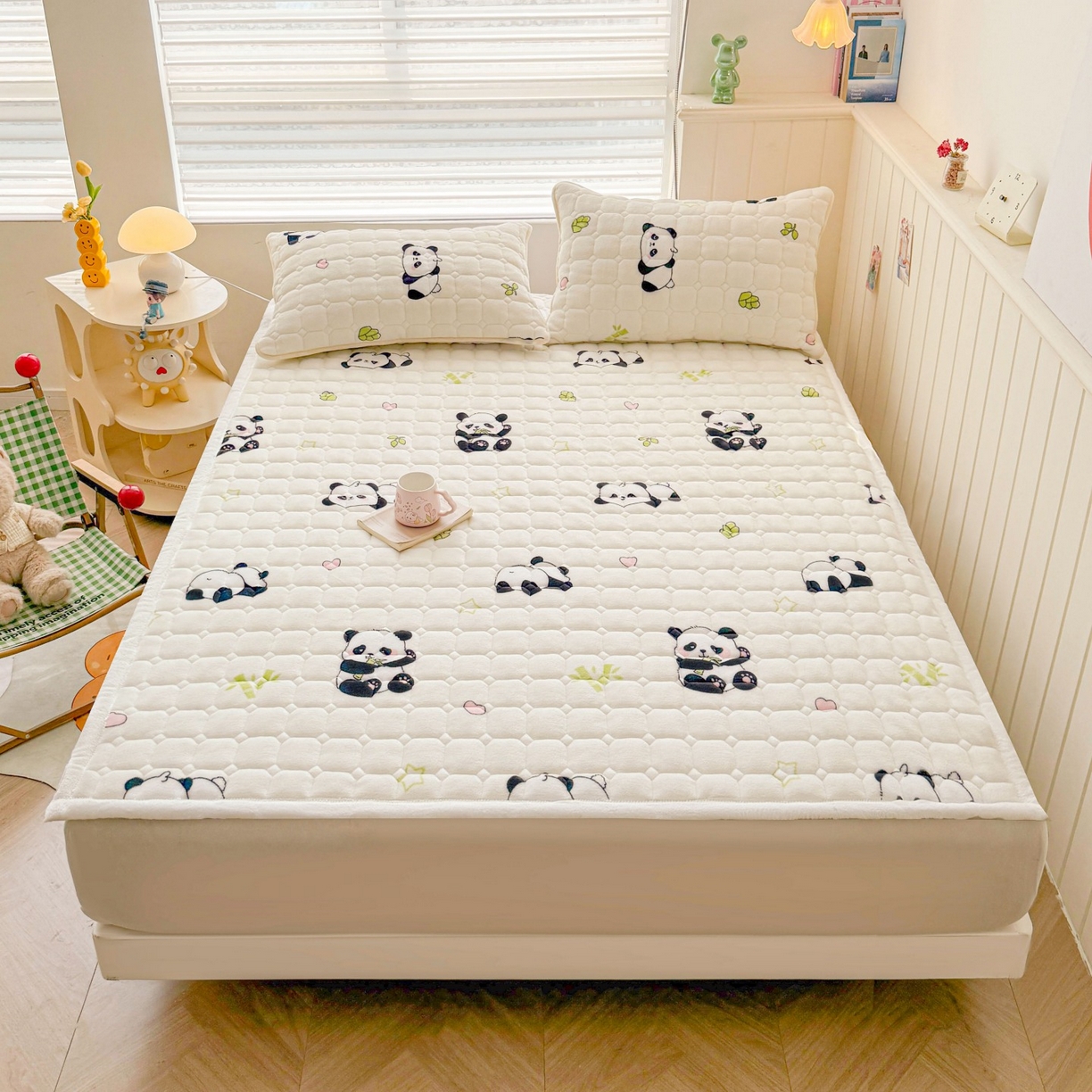 91家纺网 家纺一手货源 找家纺 （总）初心家纺 2025新款高克重牛奶绒印花夹棉床垫