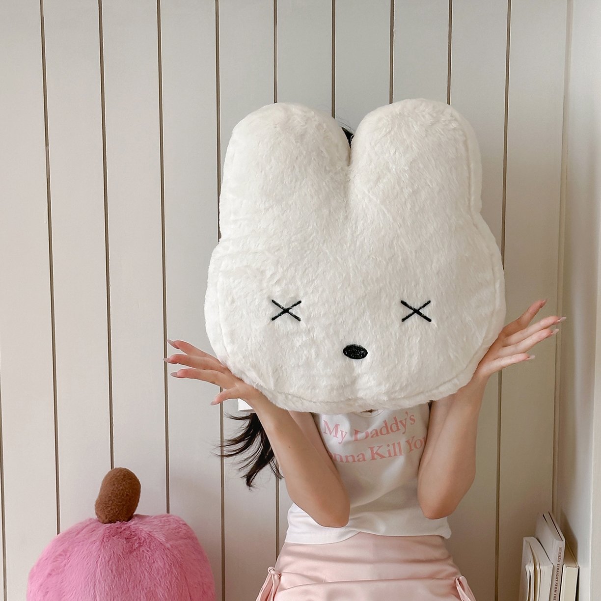 91家纺网 家纺一手货源 找家纺 （总）桔子家纺 2025新款兔兔绒happy系列抱枕