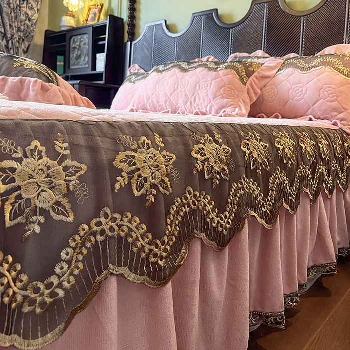 91家纺网 家纺一手货源 找家纺 （总）网红馆（ck家纺） 2025新款高克重牛奶绒床裙四件套-卡妮娜系列