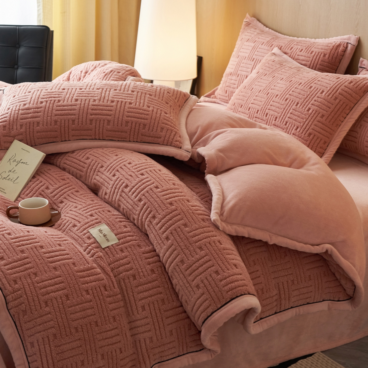 91家纺网 家纺一手货源 找家纺 （总）晨曦家纺 2025新款230克加厚保暖塔芙绒牛奶绒四件套法兰绒