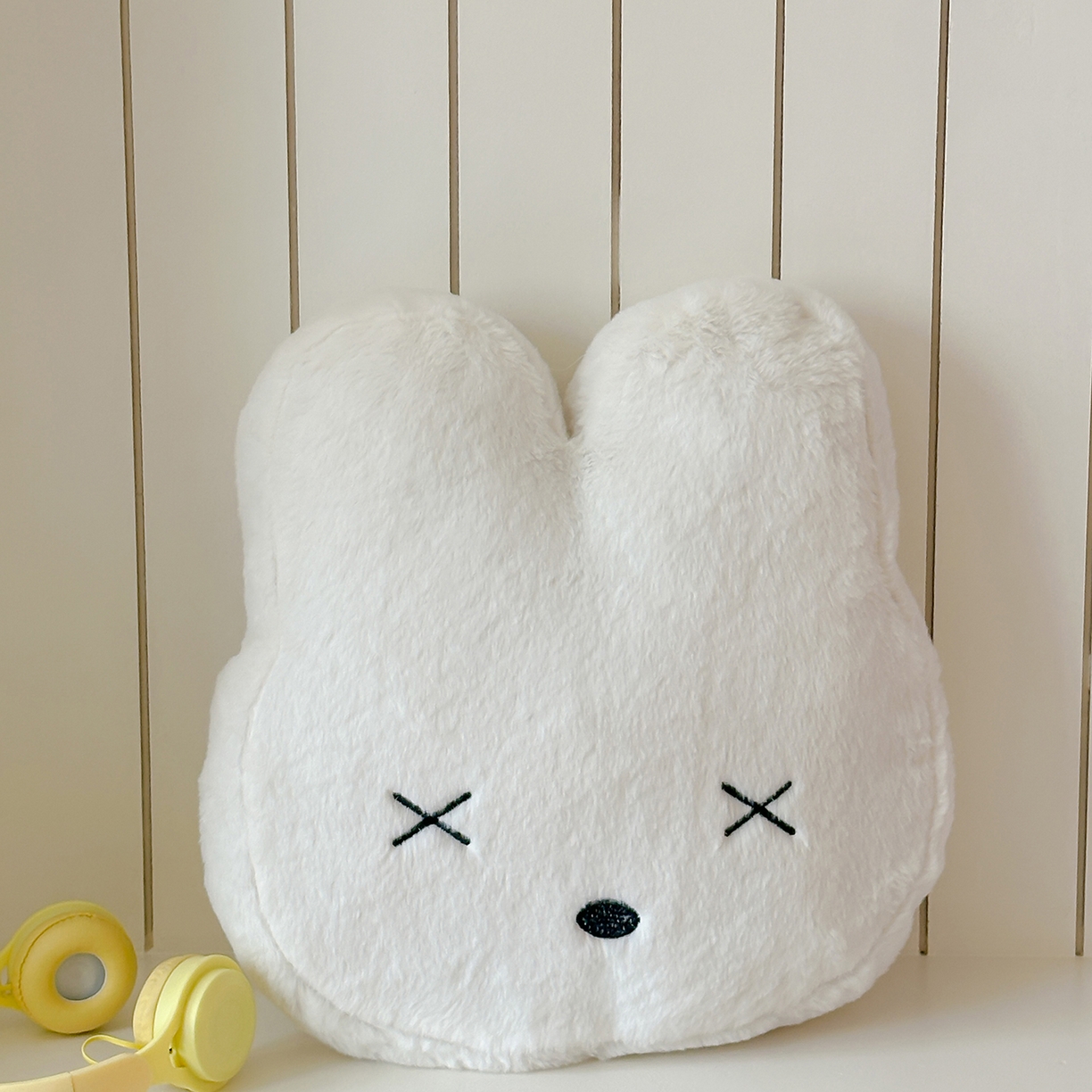 91家纺网 家纺一手货源 找家纺 桔子家纺 2025新款兔兔绒happy系列抱枕 兔兔抱枕