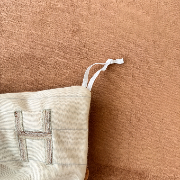 91家纺网 家纺一手货源 找家纺 梦精灵家纺 2025新款高端贵妃绒加厚全消光牛奶绒四件套12斤刺绣拼接工艺（华尔兹场景1） 华尔兹-桔