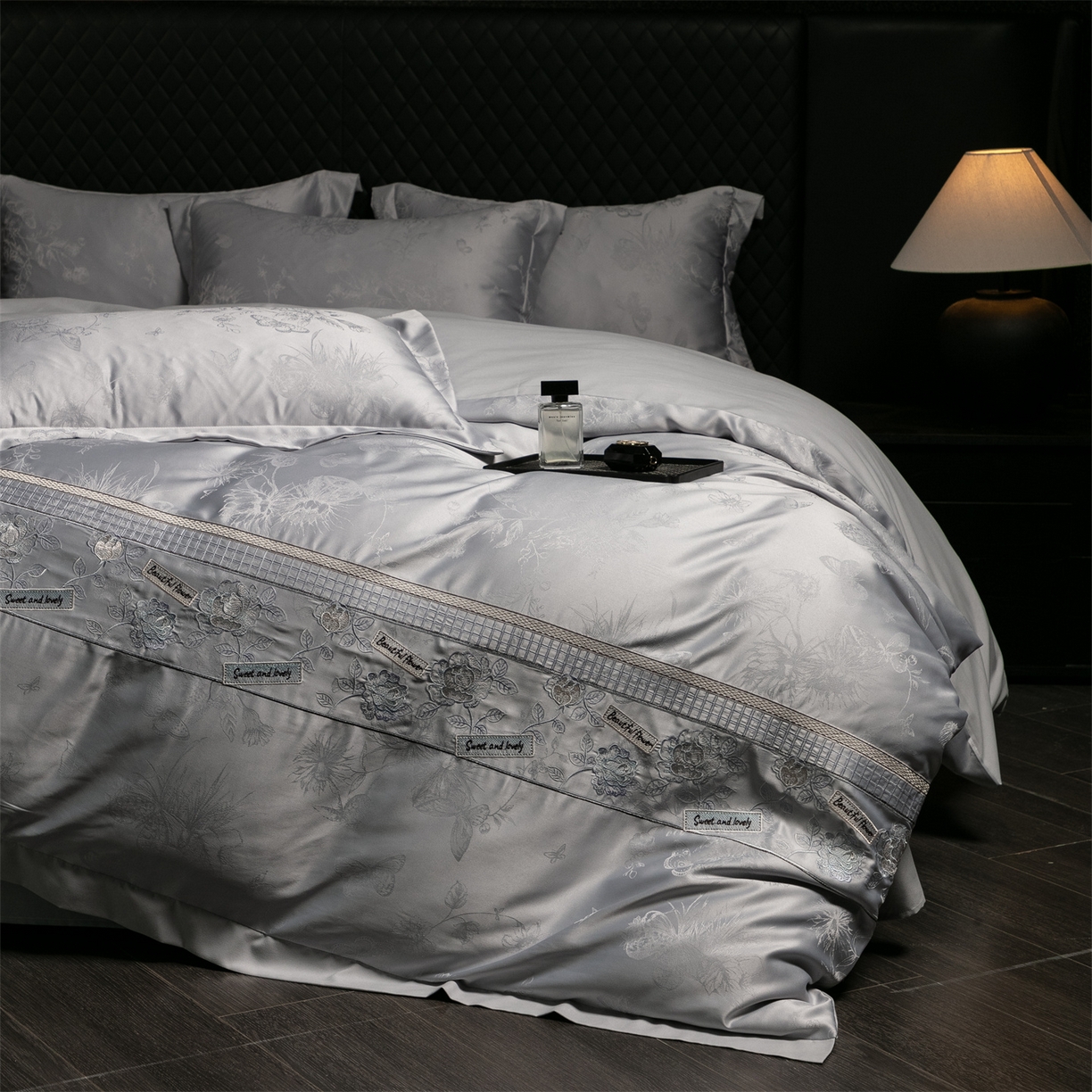 91家纺网 家纺一手货源 找家纺 （总）鑫豪 2025新款高精密轻奢色织提花四件套罗薇玫瑰系列